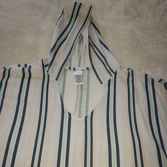 Beach dress,Time and Tru Brand, Size L(12-14) - Picture 3 of 4